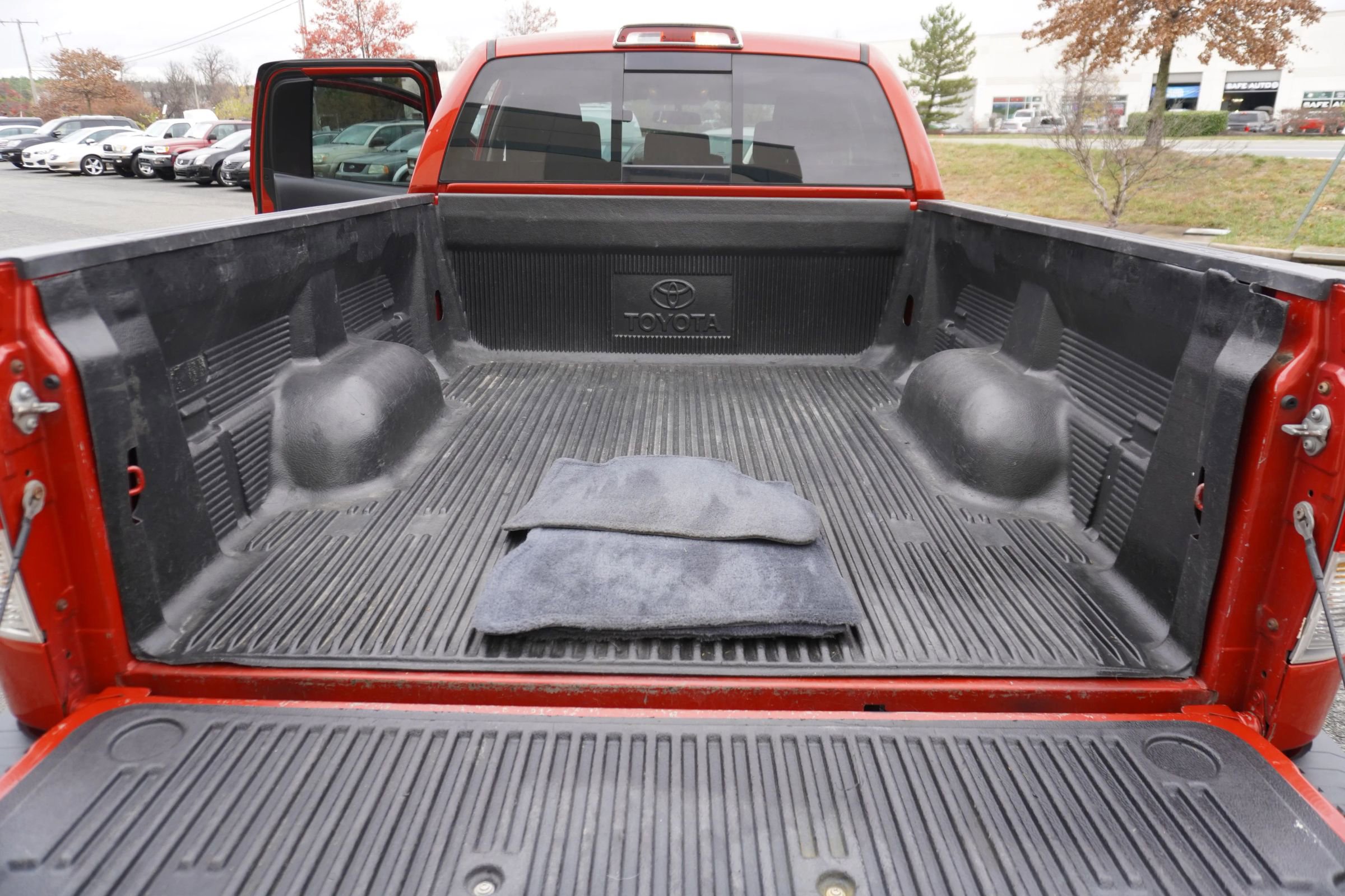 Used 2012 Toyota Tundra SR5 image 12