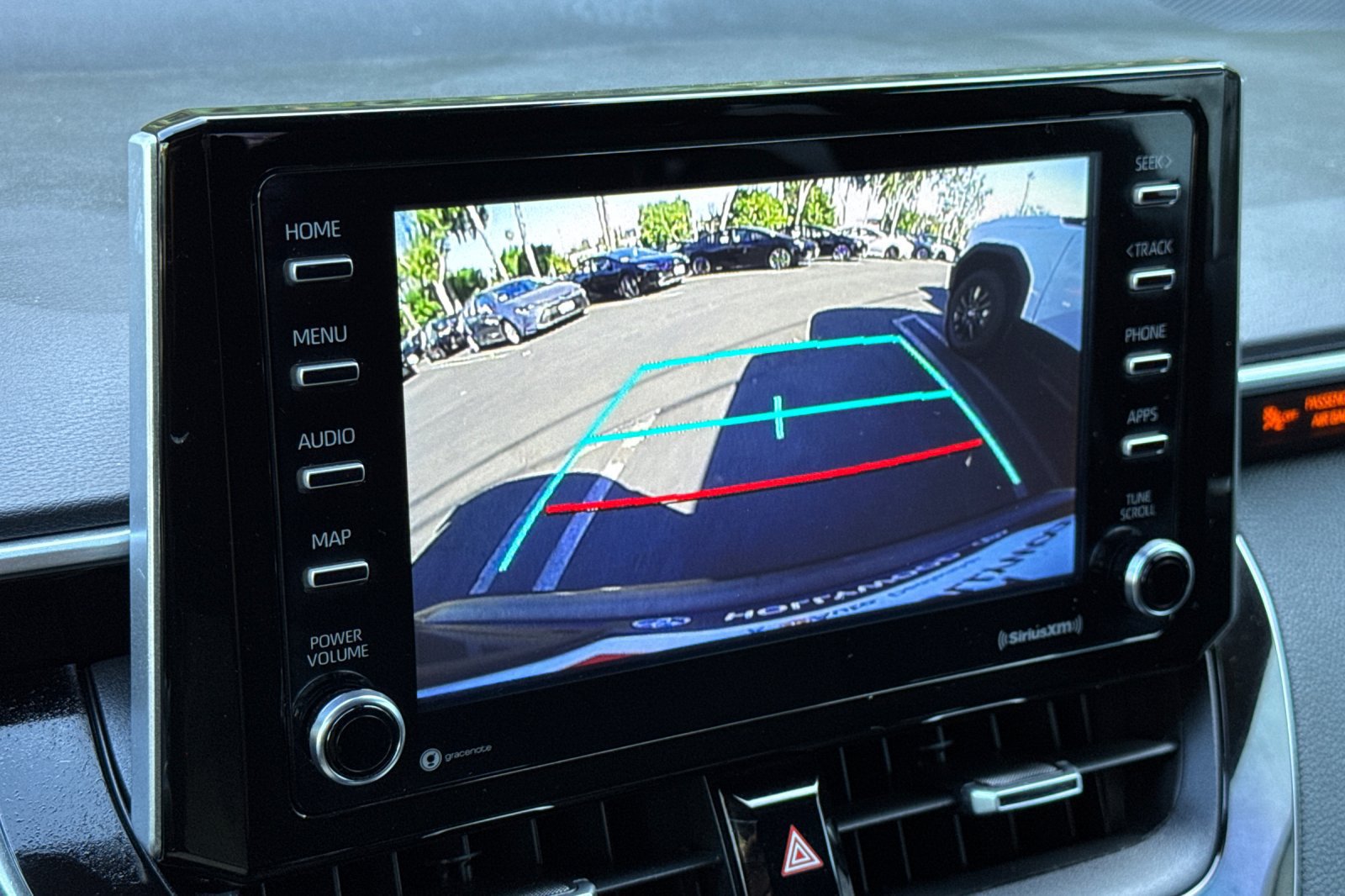 Used 2021 Toyota Corolla SE w/ Carpet Mat Package (TMS) FWD image 20