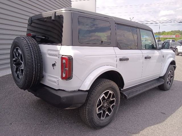 New 2026 Ford Bronco Outer Banks AWD/4WD image 3
