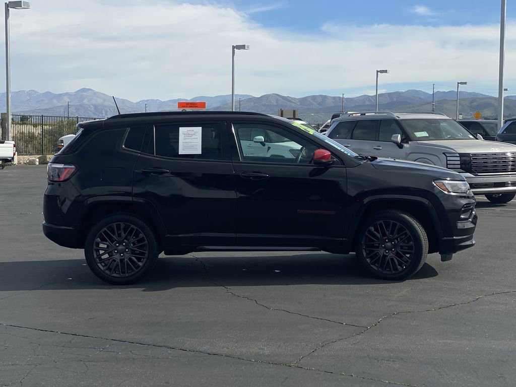 Used 2023 Jeep Compass Limited image 12