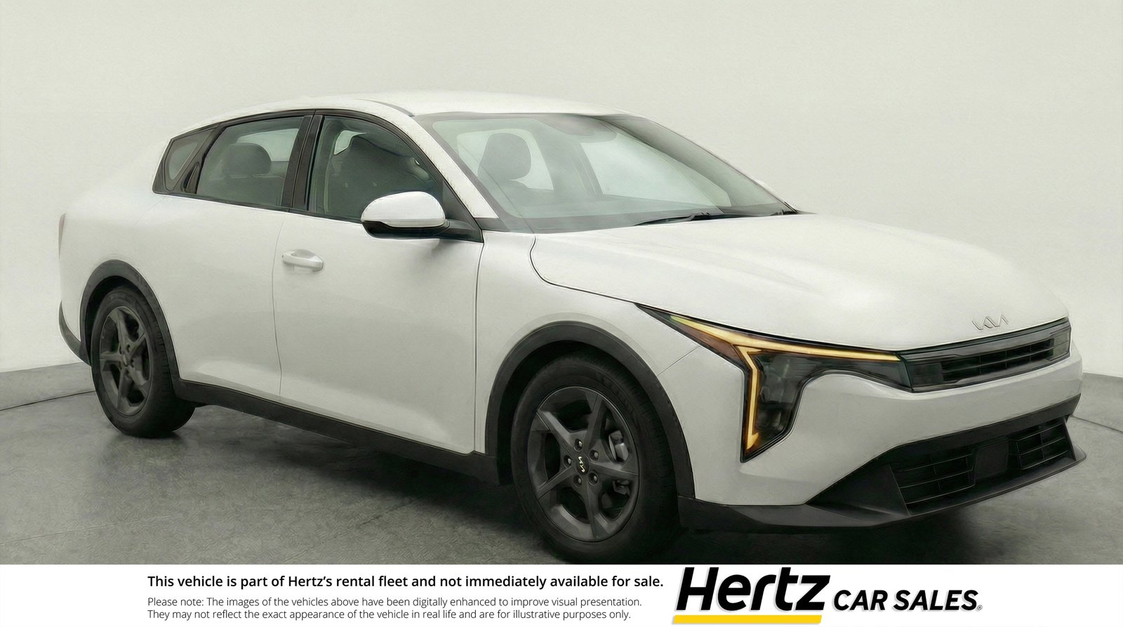 Used 2025 Kia K4 LXS FWD image 1
