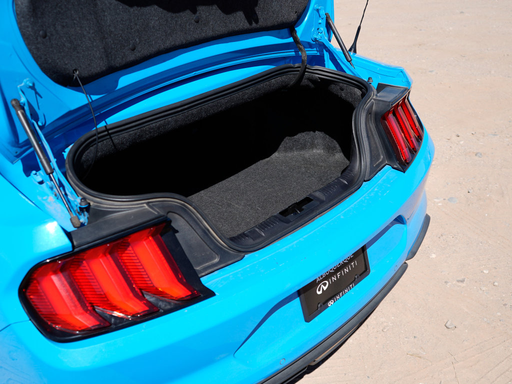 Used 2023 Ford Mustang Premium image 11