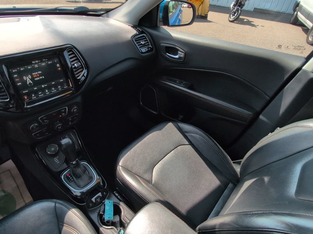 Used 2017 Jeep Compass Limited AWD/4WD image 23