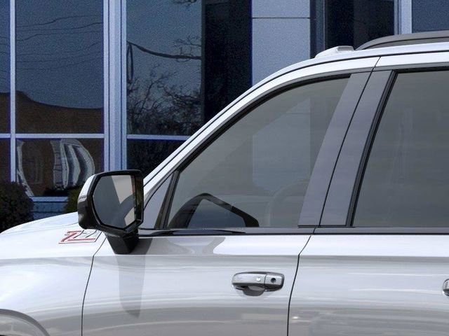 New 2026 Chevrolet Suburban Z71 AWD/4WD image 12