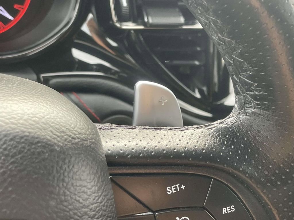 Used 2023 Dodge Durango GT image 13