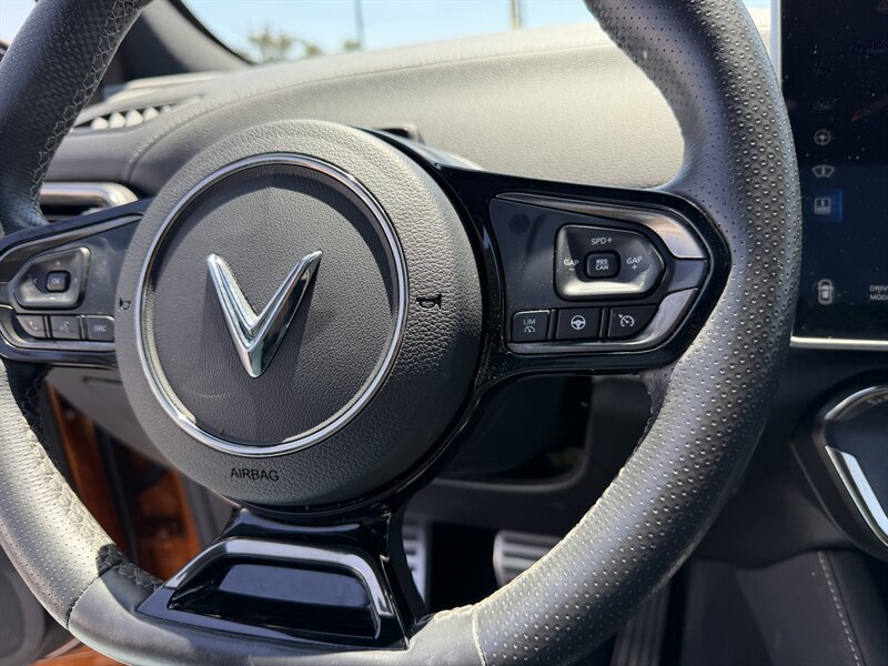 Used 2023 VinFast VF 8 Plus AWD/4WD image 21