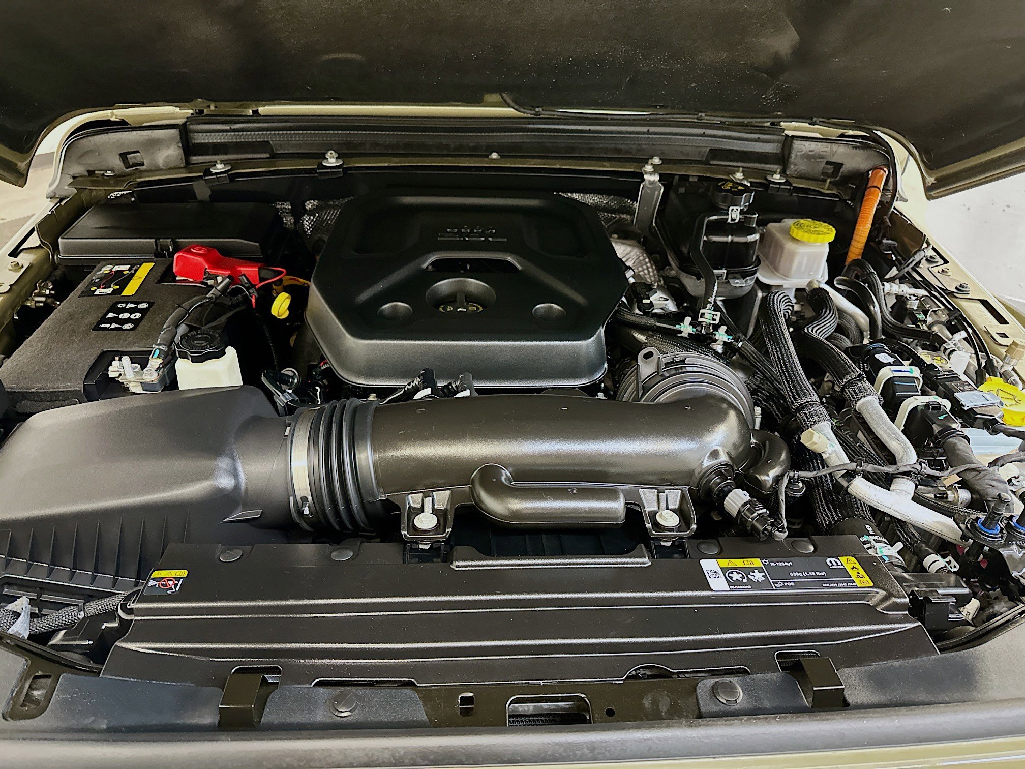 Used 2025 Jeep Wrangler Unlimited Rubicon 4xe image 34