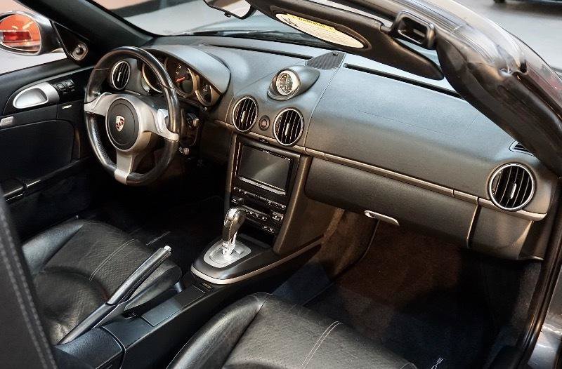 Used 2009 Porsche Boxster RWD image 48