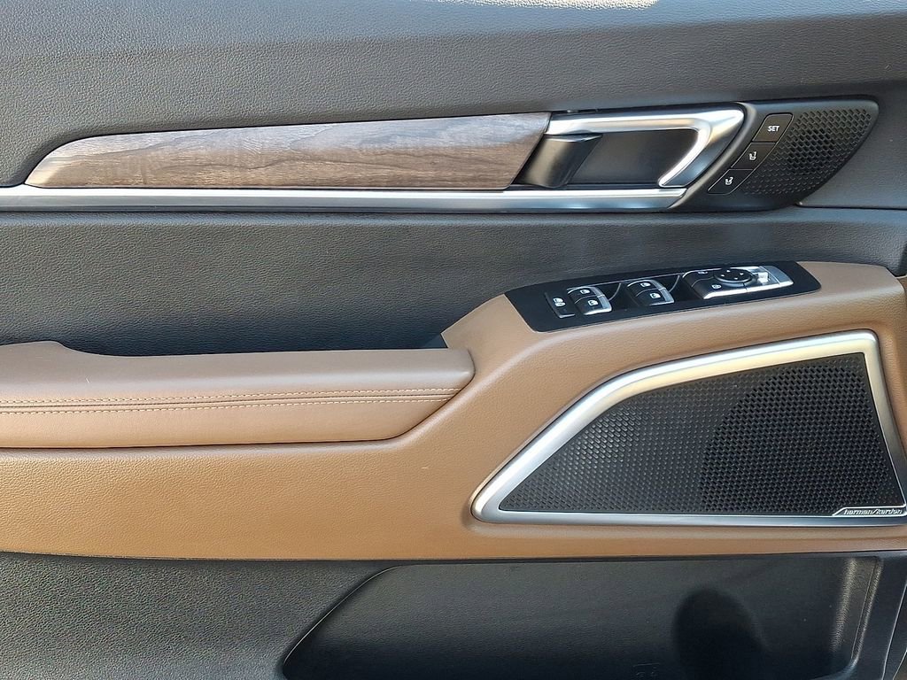 Used 2021 Kia Telluride SX w/ SX Prestige Package image 13