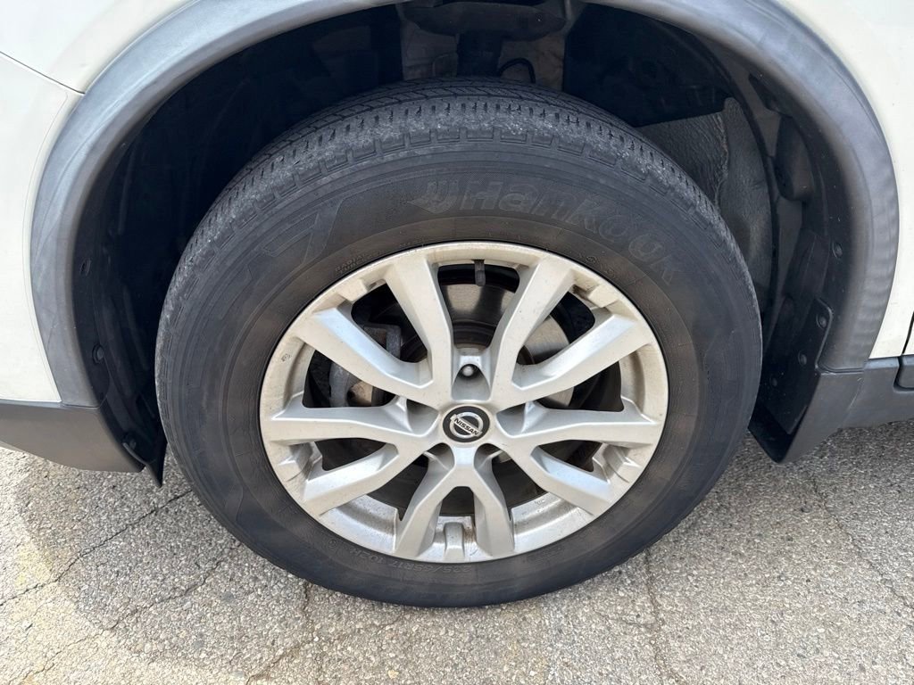 Used 2020 Nissan Rogue SV AWD/4WD image 12