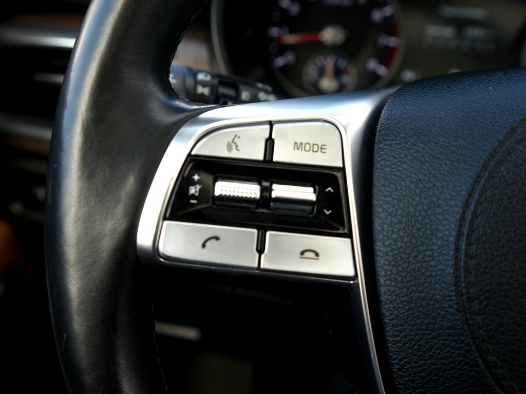 Used 2020 Kia Telluride SX w/ SX Prestige Package image 10