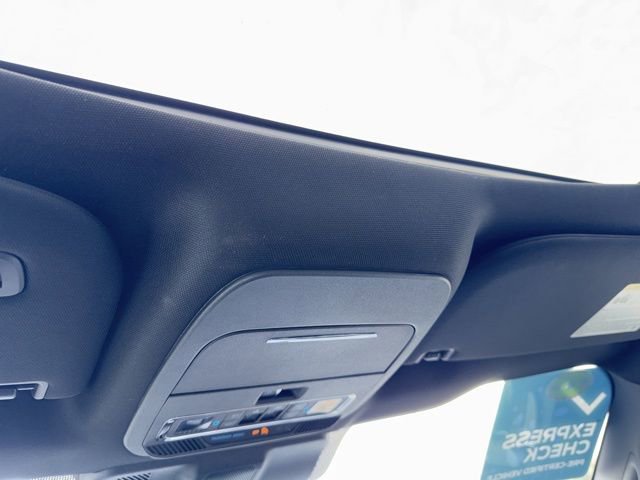 Used 2024 Ford F150 Platinum w/ Equipment Group 702A High image 11