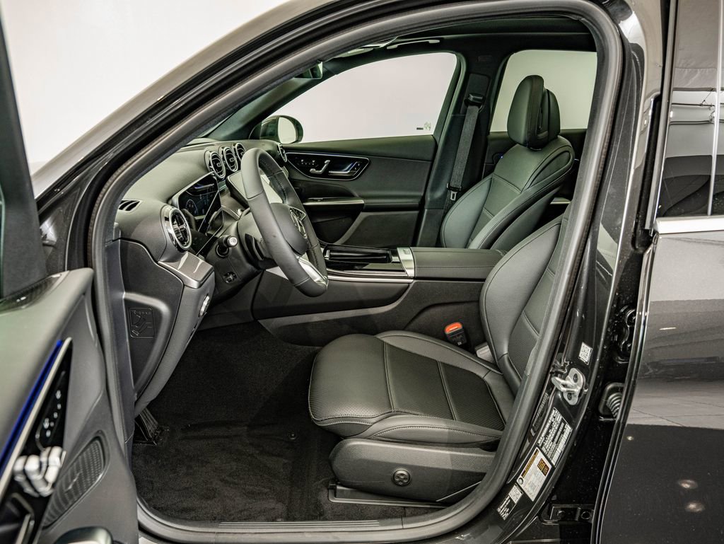 New 2026 Mercedes-Benz GLC 300 4MATIC image 29