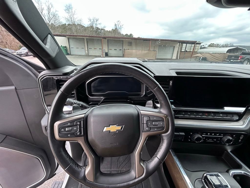 Used 2022 Chevrolet Silverado 1500 High Country w/ High Country Premium Package image 30