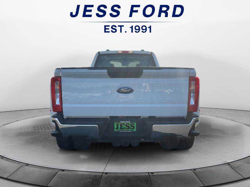 New 2026 Ford F350 XL image 4