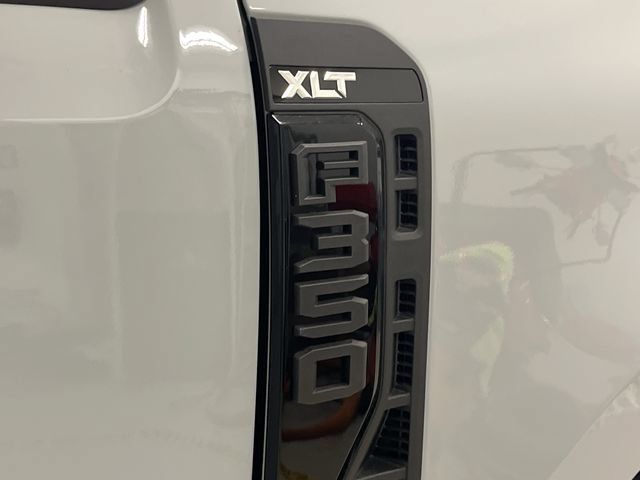 New 2026 Ford F350 XLT w/ XLT Premium Package AWD/4WD image 12