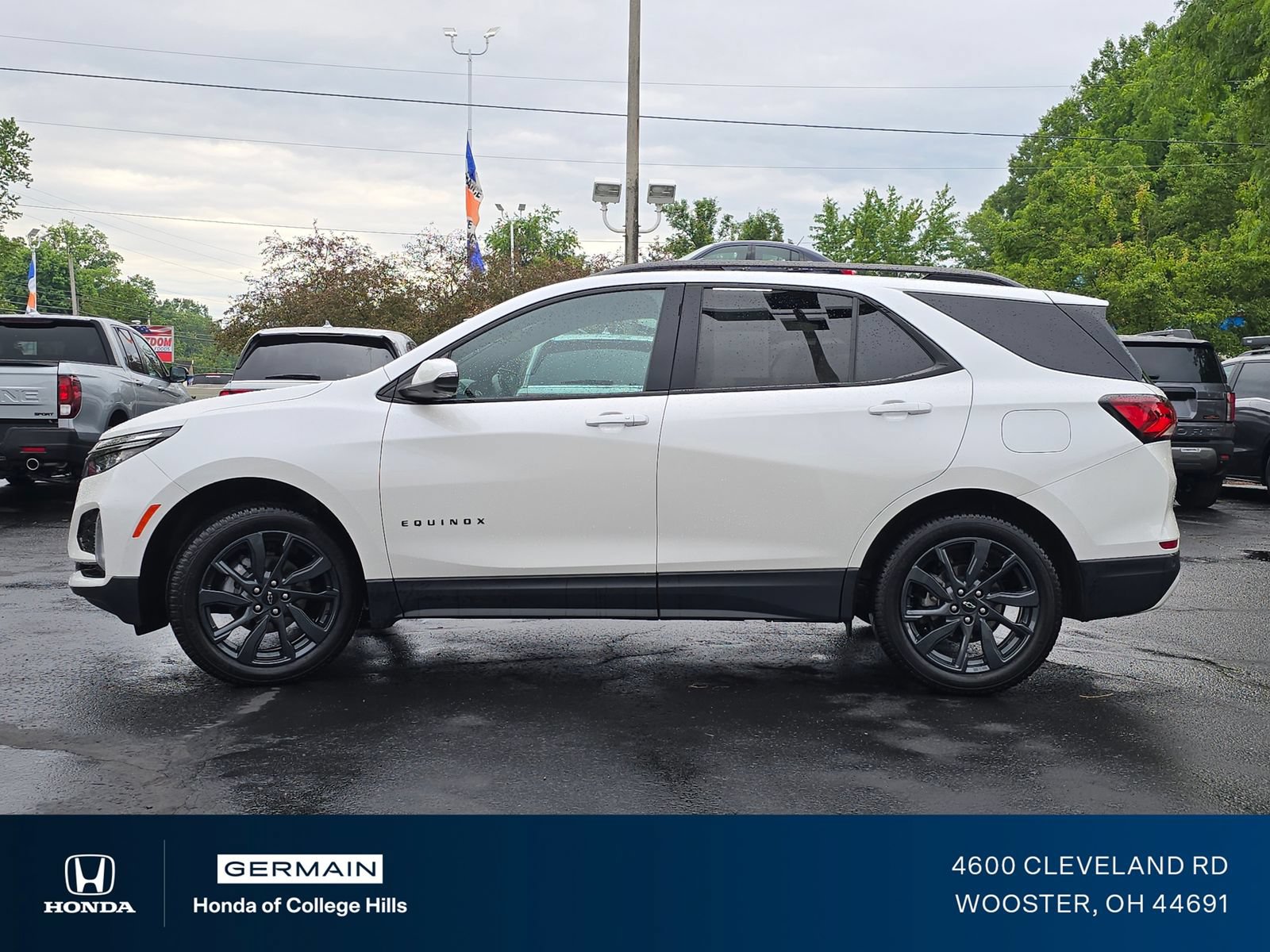 Used 2022 Chevrolet Equinox RS w/ RS Leather Package AWD/4WD image 18