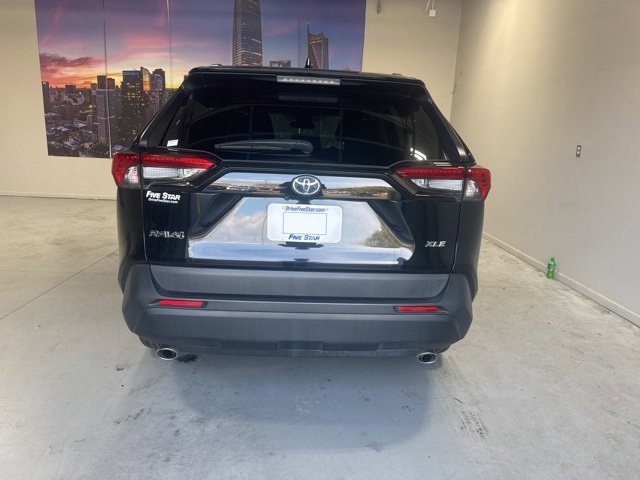 Used 2024 Toyota RAV4 XLE image 7