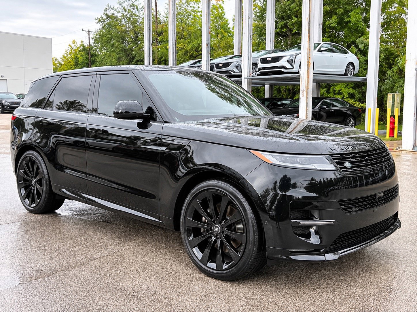 Used 2025 Land Rover Range Rover Sport Dynamic SE AWD/4WD image 7