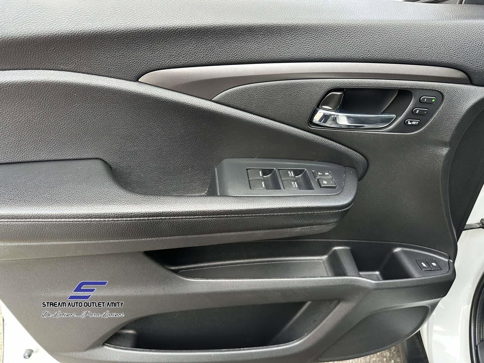 Used 2022 Honda Pilot EX-L image 17