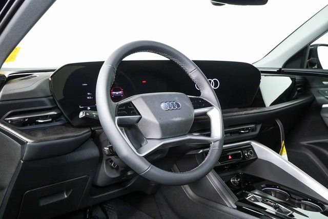 New 2025 Audi Q5 Premium Plus AWD/4WD image 4