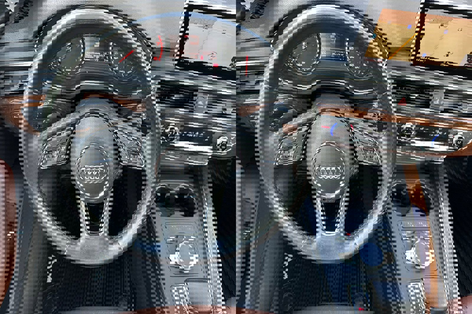 Used 2017 Audi A4 2.0T Premium w/ Audi MMI Navigation Plus image 16