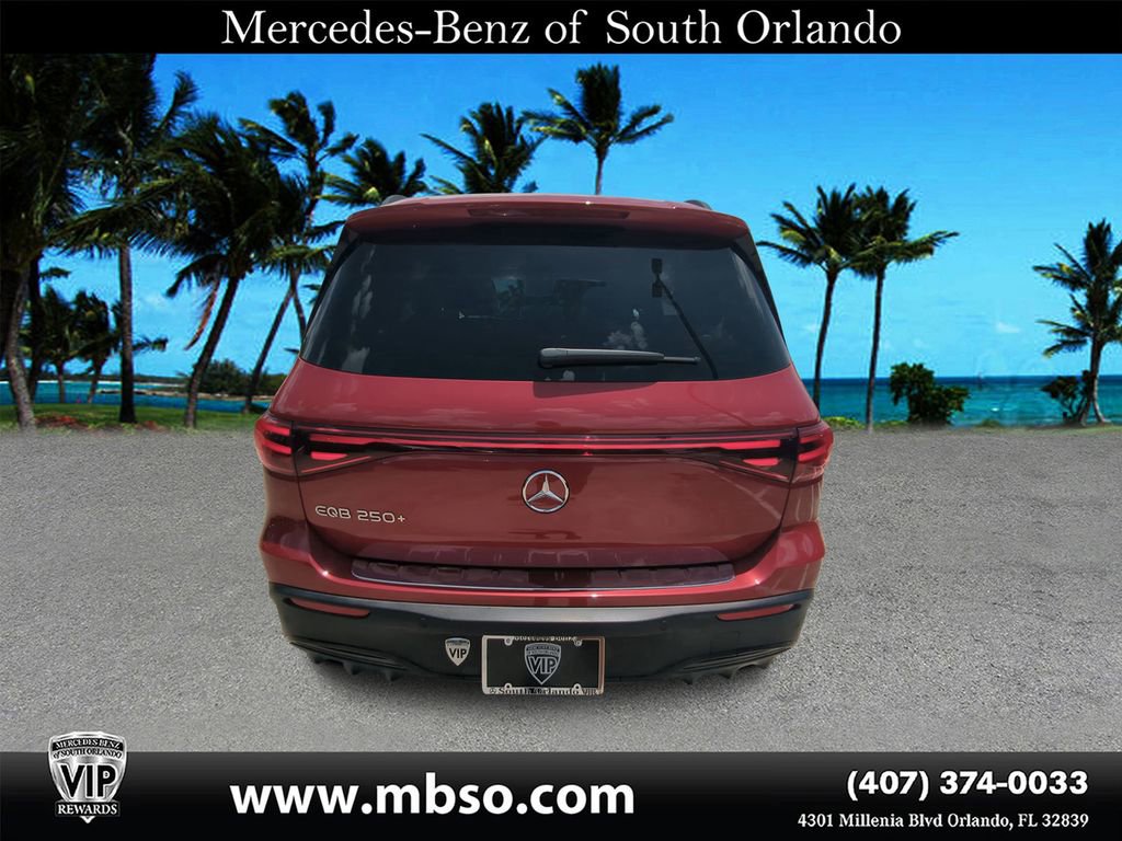 Used 2024 Mercedes-Benz EQB 250+ image 18