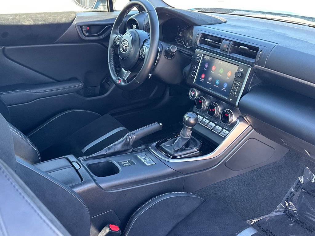 Used 2023 Toyota GR86 Premium RWD image 12