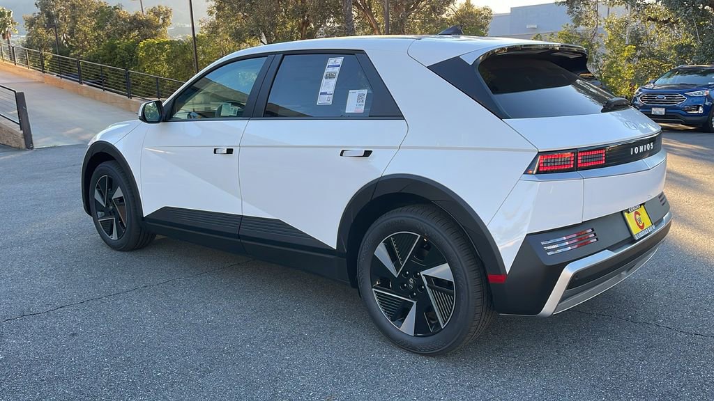 New 2026 Hyundai Ioniq 5 SE image 11