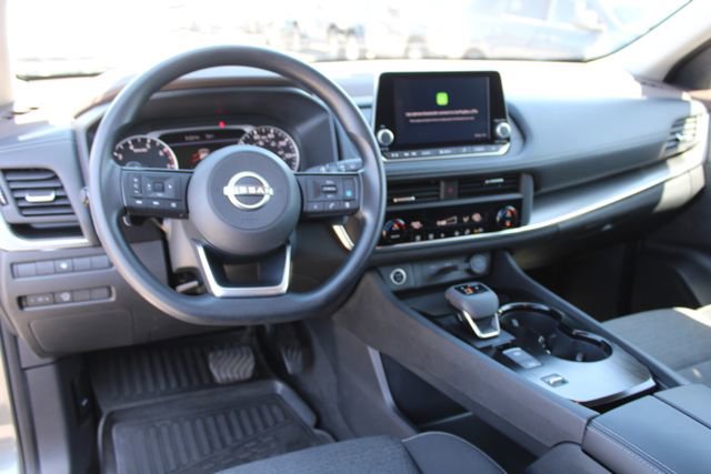 Used 2023 Nissan Rogue SV FWD image 14