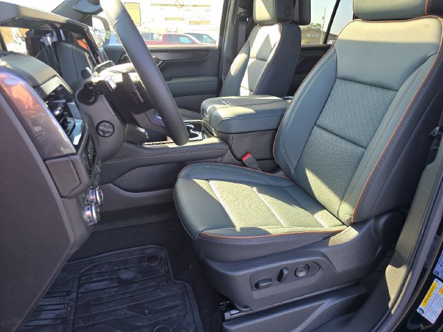 New 2026 GMC Yukon AT4 w/ AT4 Premium Plus Package AWD/4WD image 28