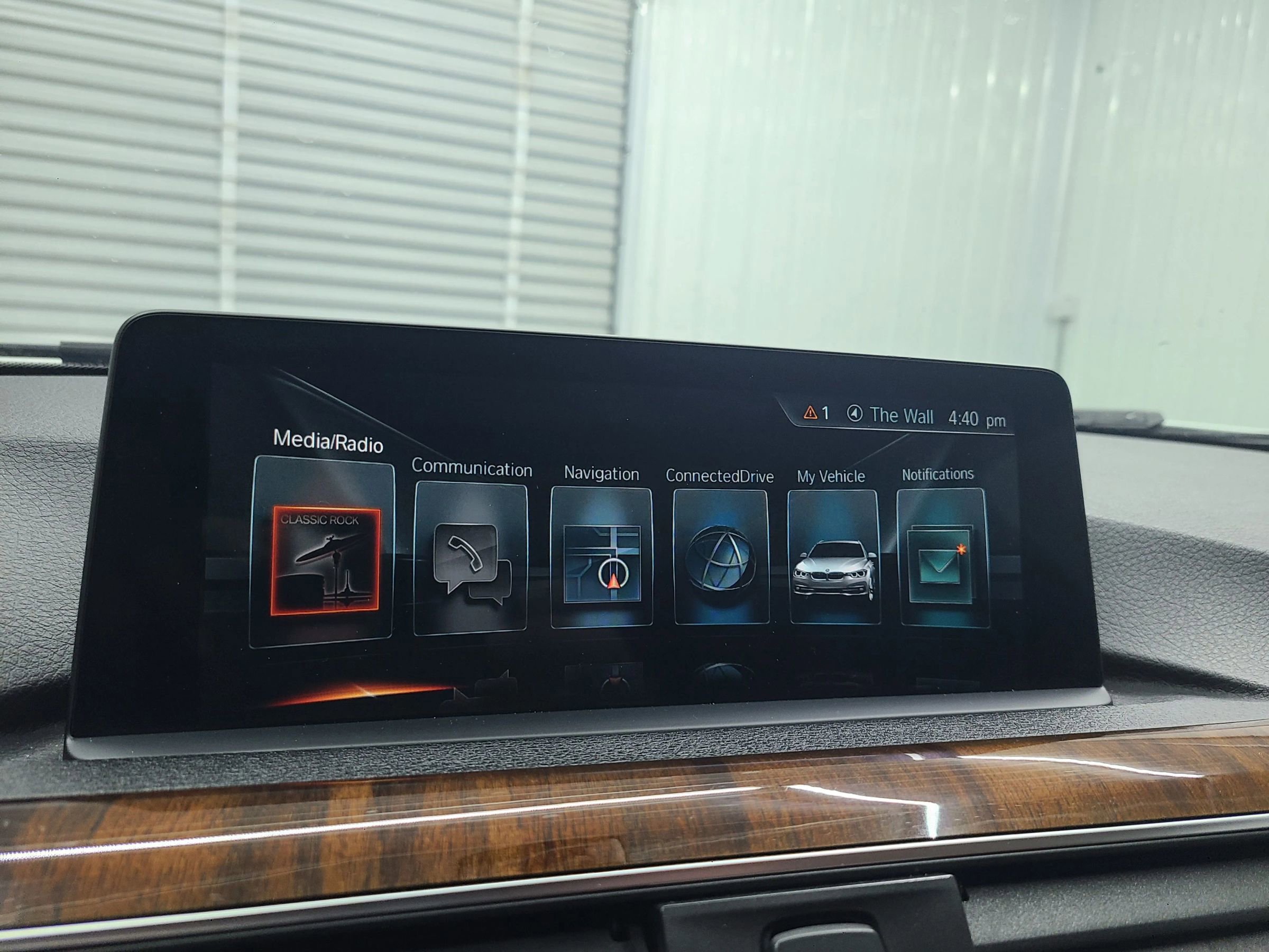 Used 2017 BMW 330i xDrive Wagon image 34