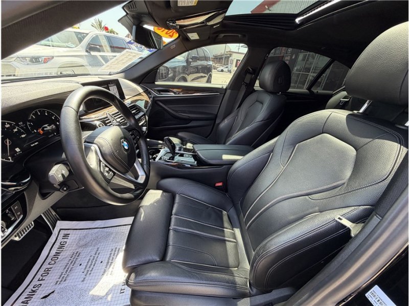 Used 2018 BMW 540i w/ Premium Package RWD image 17