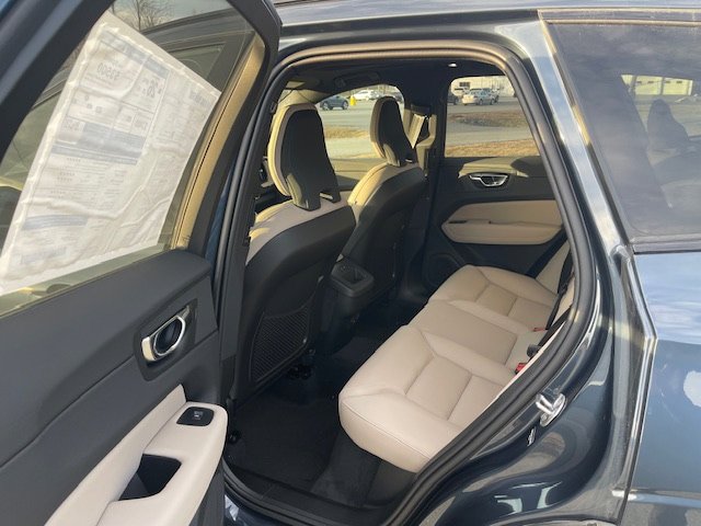 New 2026 Volvo XC60 B5 Plus w/ Protection Package Premier AWD/4WD image 11