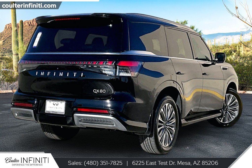 Used 2026 INFINITI QX80 Luxe w/ Cargo Package RWD image 2