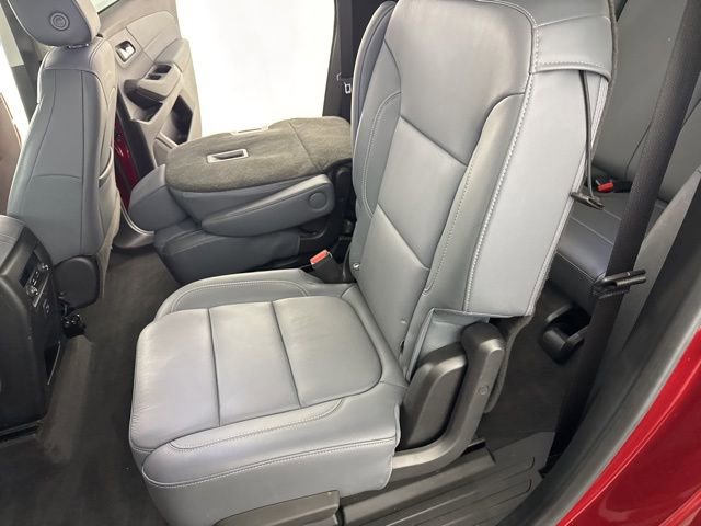 Used 2020 Chevrolet Traverse LT w/ LPO, Floor Liner Package image 25