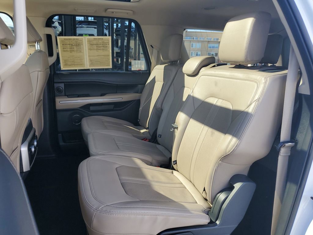 Used 2024 Ford Expedition Max Limited image 15