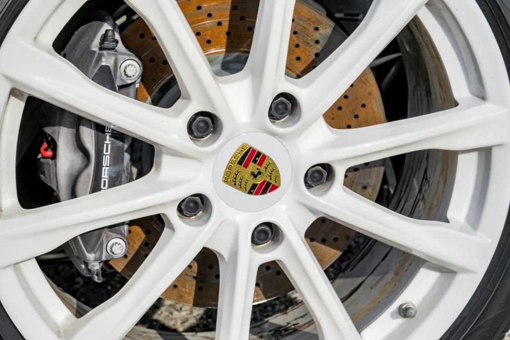 Used 2022 Porsche 718 Cayman RWD image 64