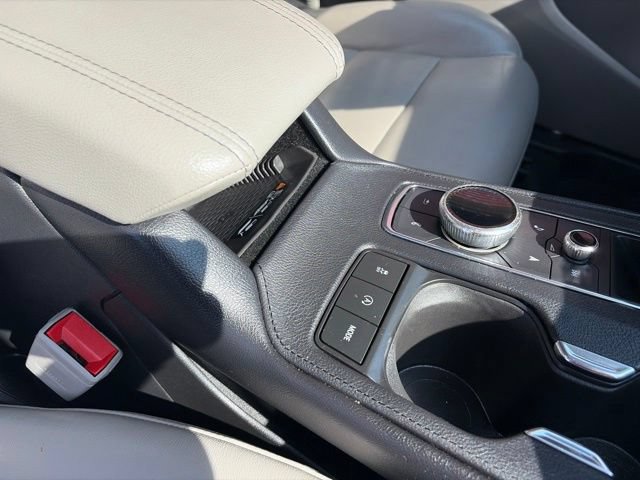 Used 2020 Cadillac XT4 Premium Luxury AWD/4WD image 21