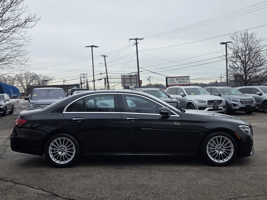 Used 2022 Mercedes-Benz E 350 4MATIC Sedan image 7