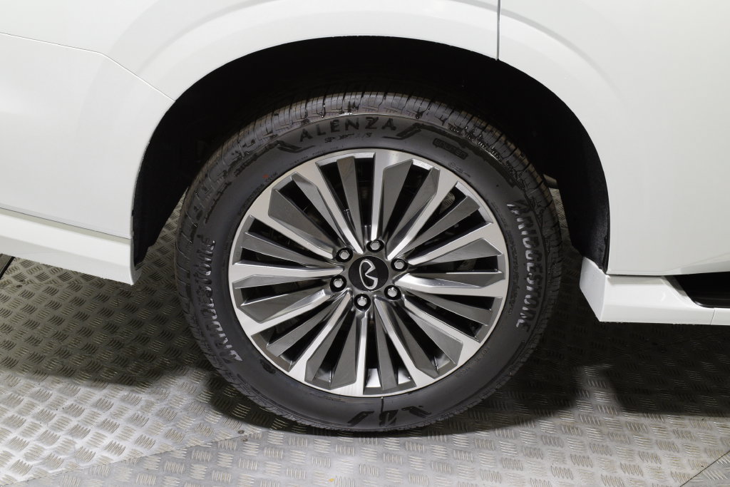 New 2027 INFINITI QX80 Luxe AWD/4WD image 9