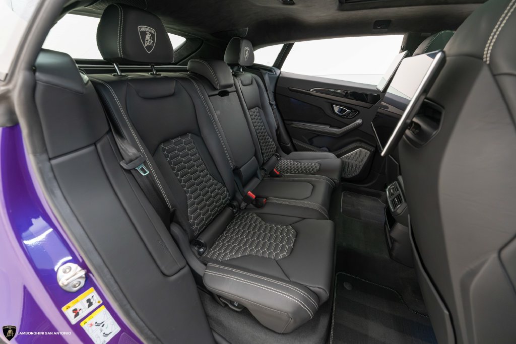 Used 2024 Lamborghini Urus S AWD/4WD image 27