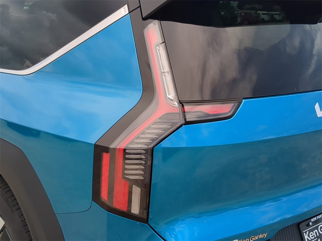 New 2026 Kia EV9 Wind image 11