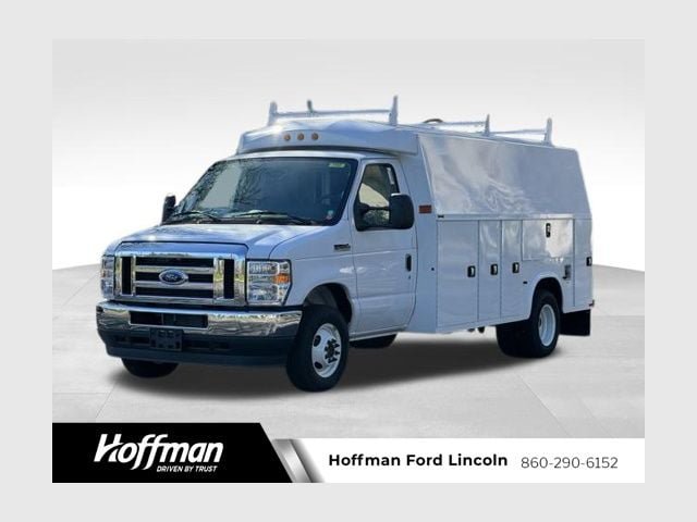 New 2024 Ford E-450 and Econoline 450 Super Duty w/ Power Windows & Locks Group