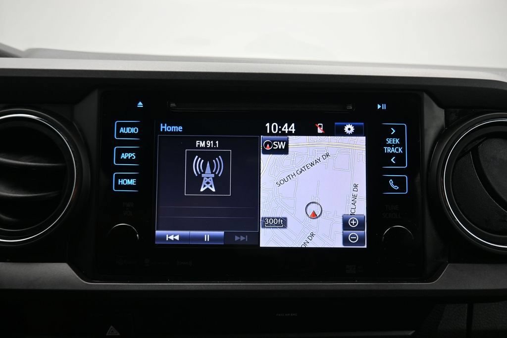 Used 2019 Toyota Tacoma TRD Off-Road AWD/4WD image 16