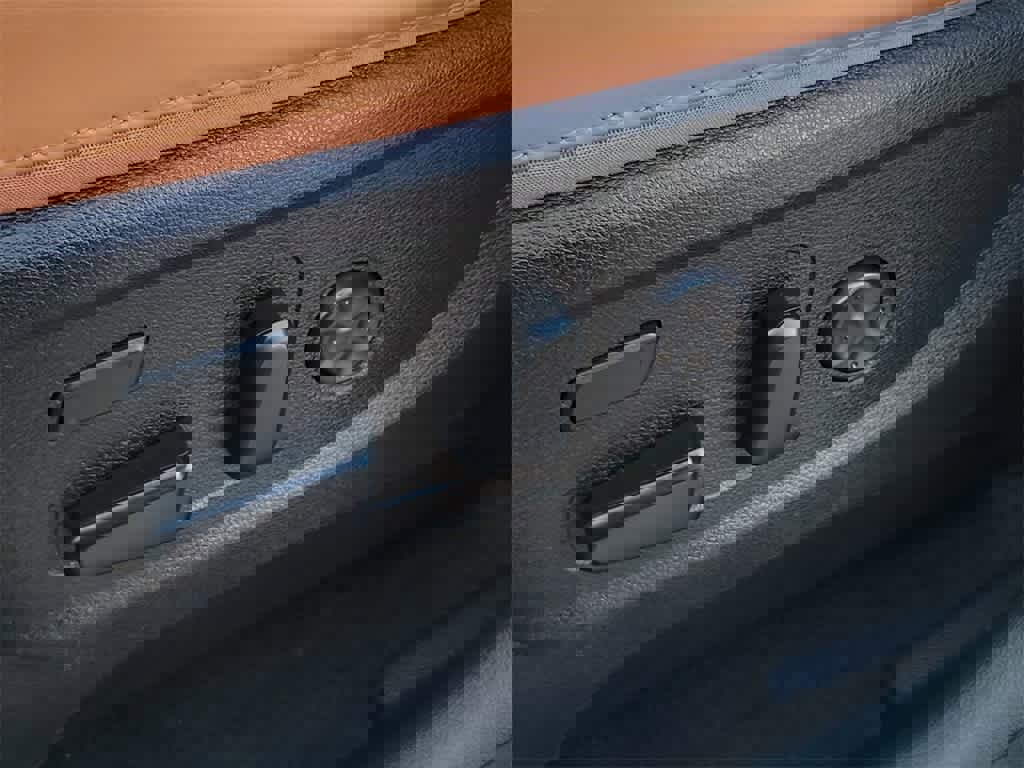 Used 2024 Kia Telluride SX Prestige X-Line image 21