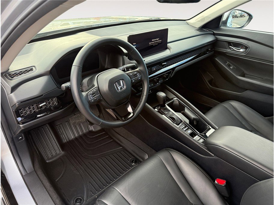 Used 2024 Honda Accord EX-L image 10