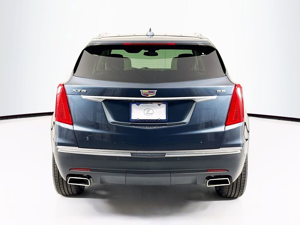 Used 2019 Cadillac XT5 Luxury FWD image 6
