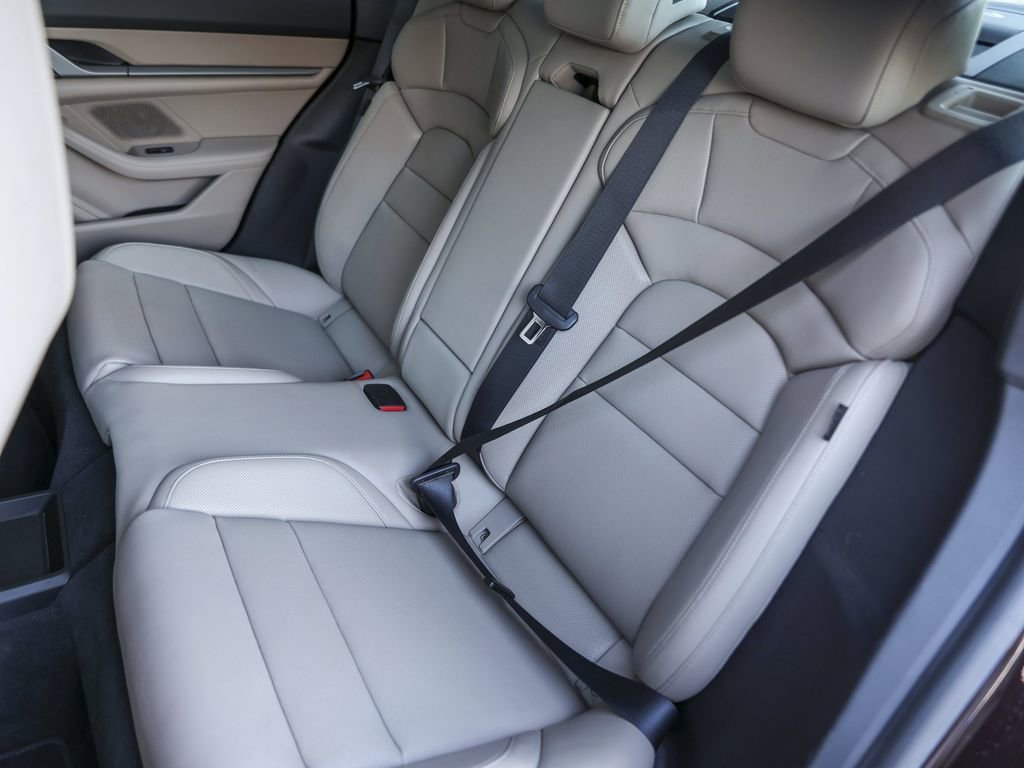 Certified 2021 Porsche Taycan 4S image 29