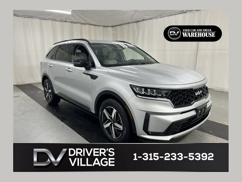 Used 2022 Kia Sorento S FWD video 1